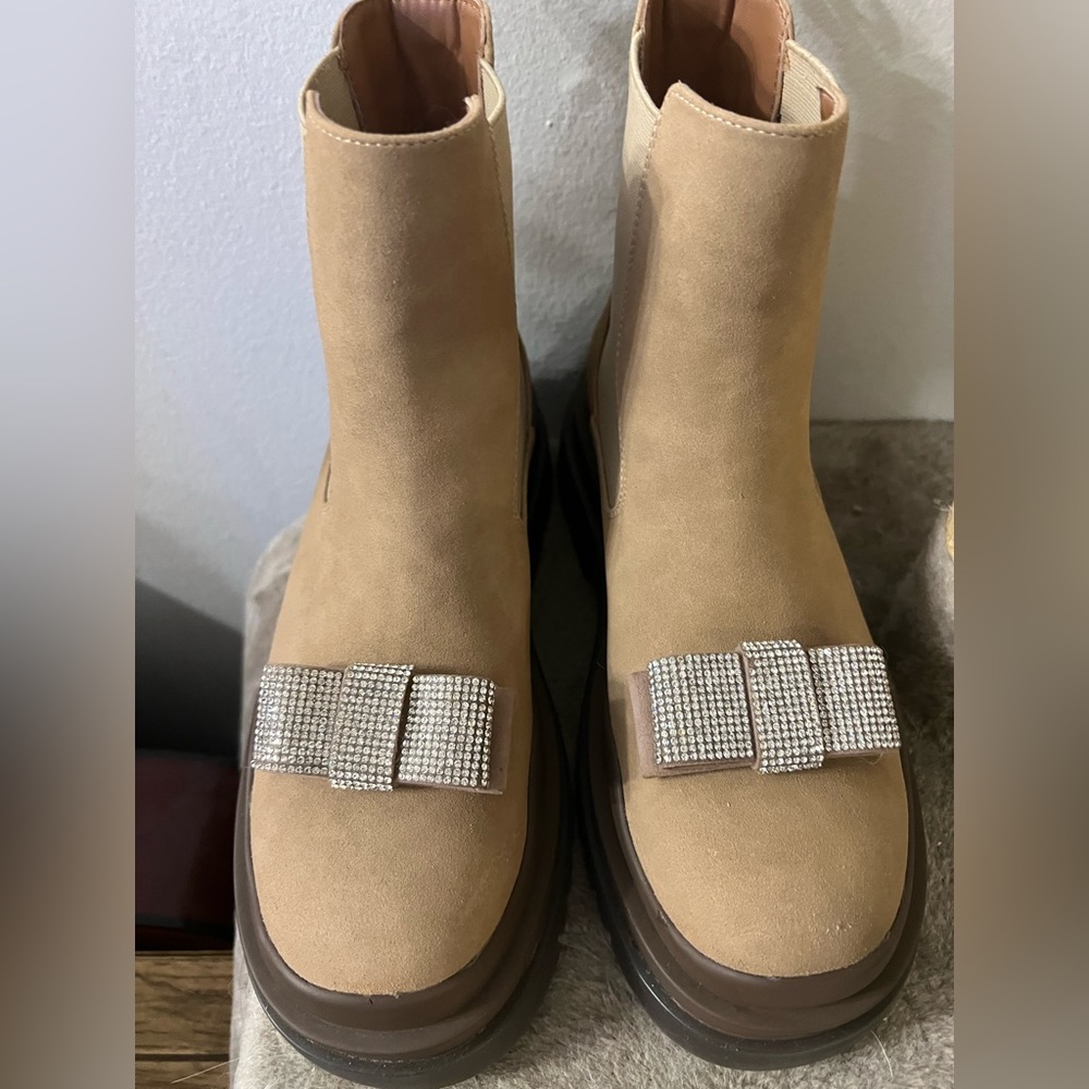 Chunky boots